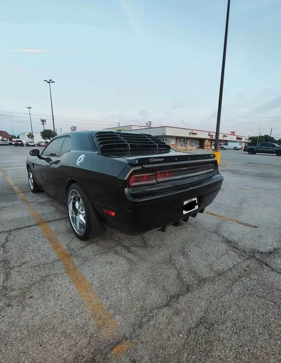2014 Dodge Challenger 3rd Gen - Image 2 of 5