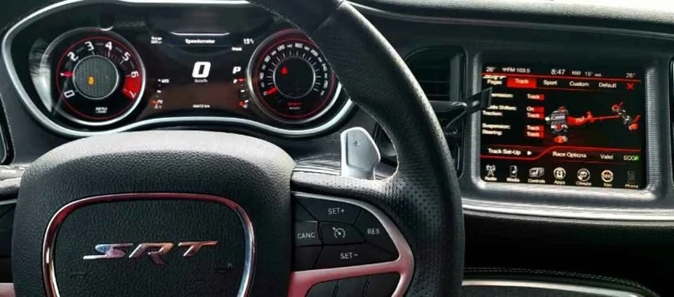 2015 Dodge Challenger SRT8 & 392 3rd Gen - Image 5 of 8