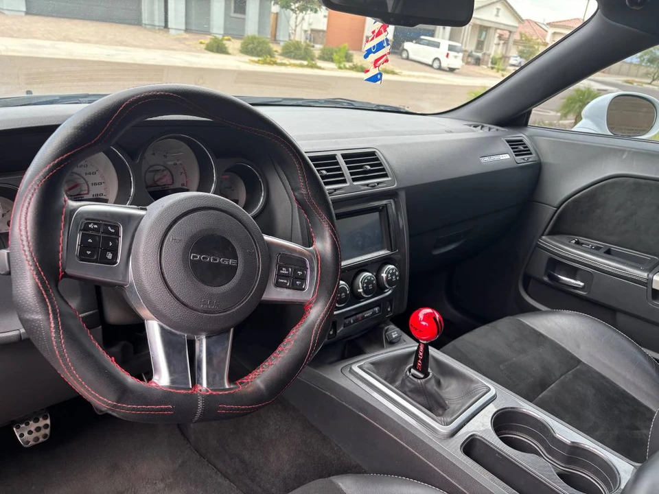 2012 Dodge Challenger SRT8 & 392 3rd Gen - Image 4 of 5