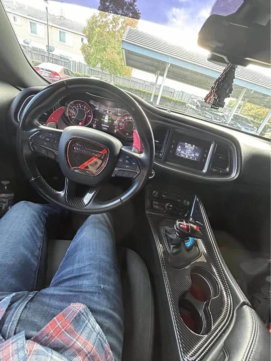 2015 Dodge Challenger 3rd Gen - Image 9 of 9