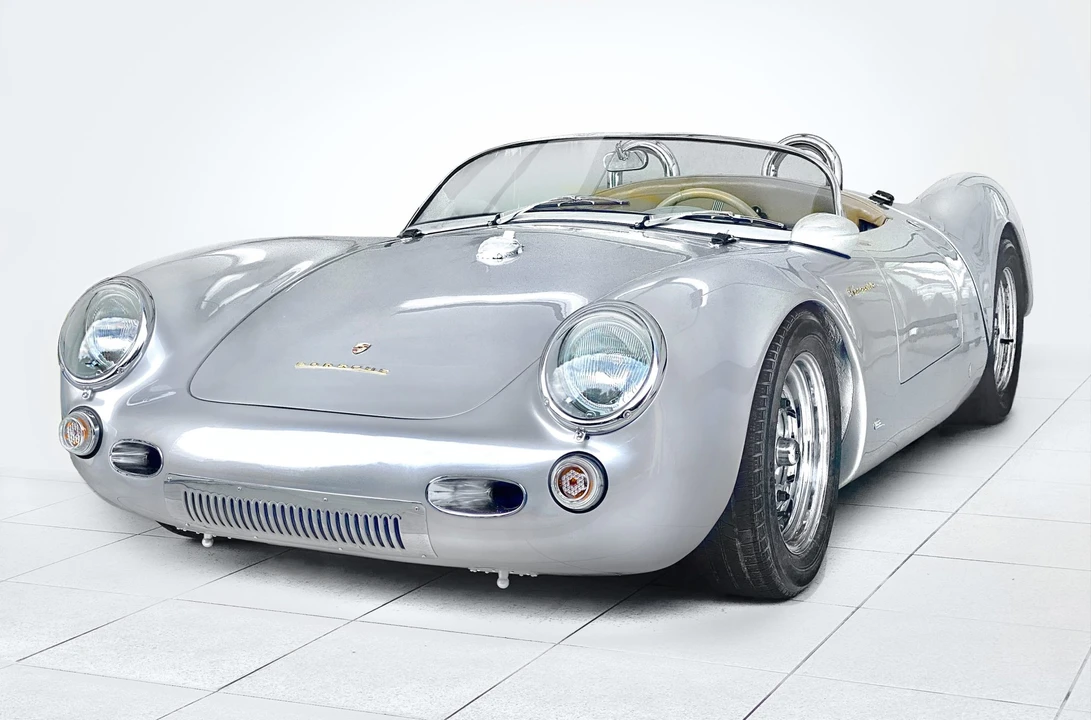 Porsche 550 - Image 2 of 31