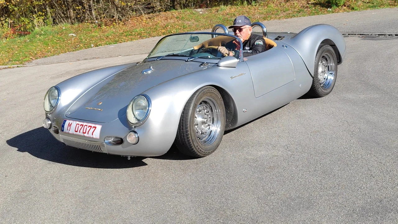 Porsche 550 - Image 11 of 31