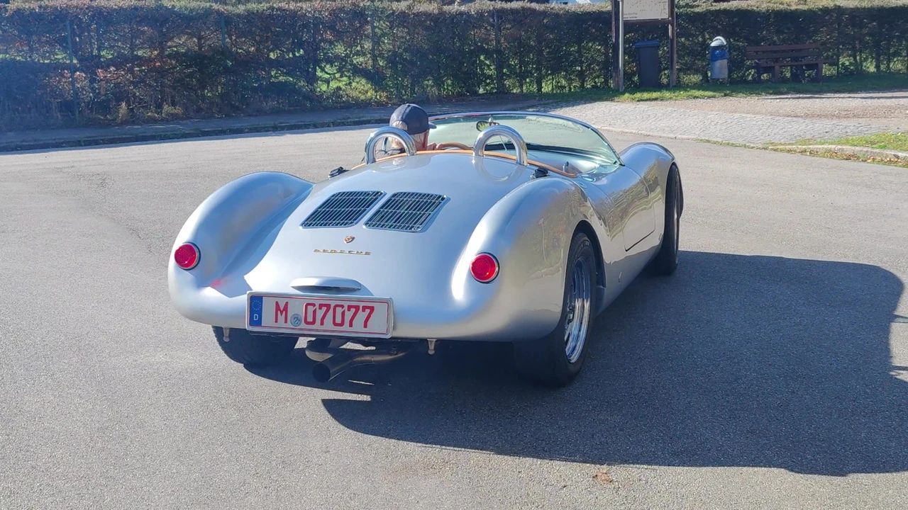 Porsche 550 - Image 23 of 31