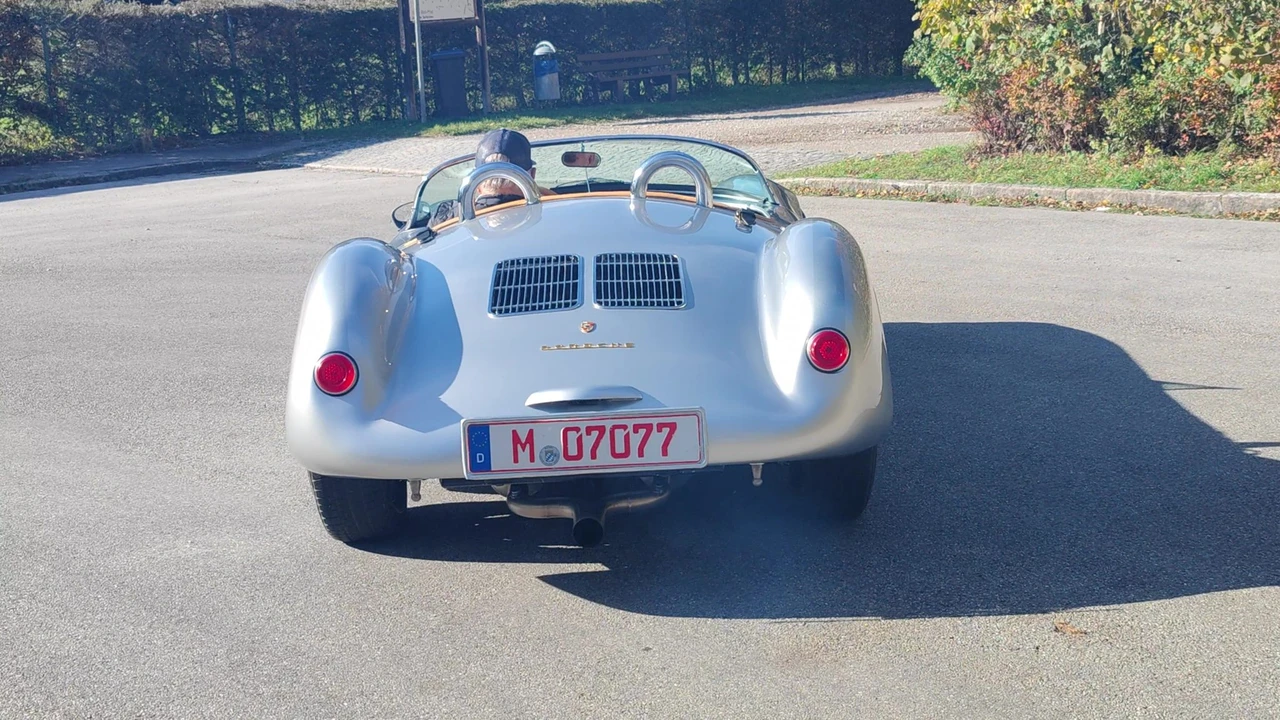 Porsche 550 - Image 25 of 31