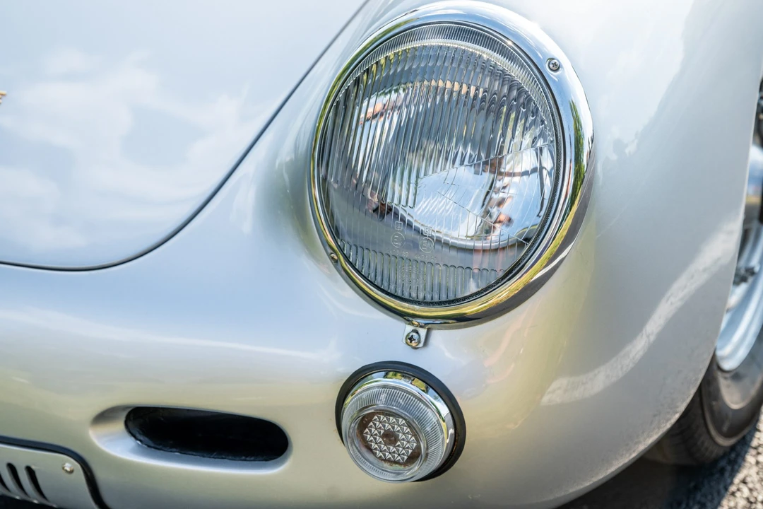Porsche 550 - Image 13 of 31