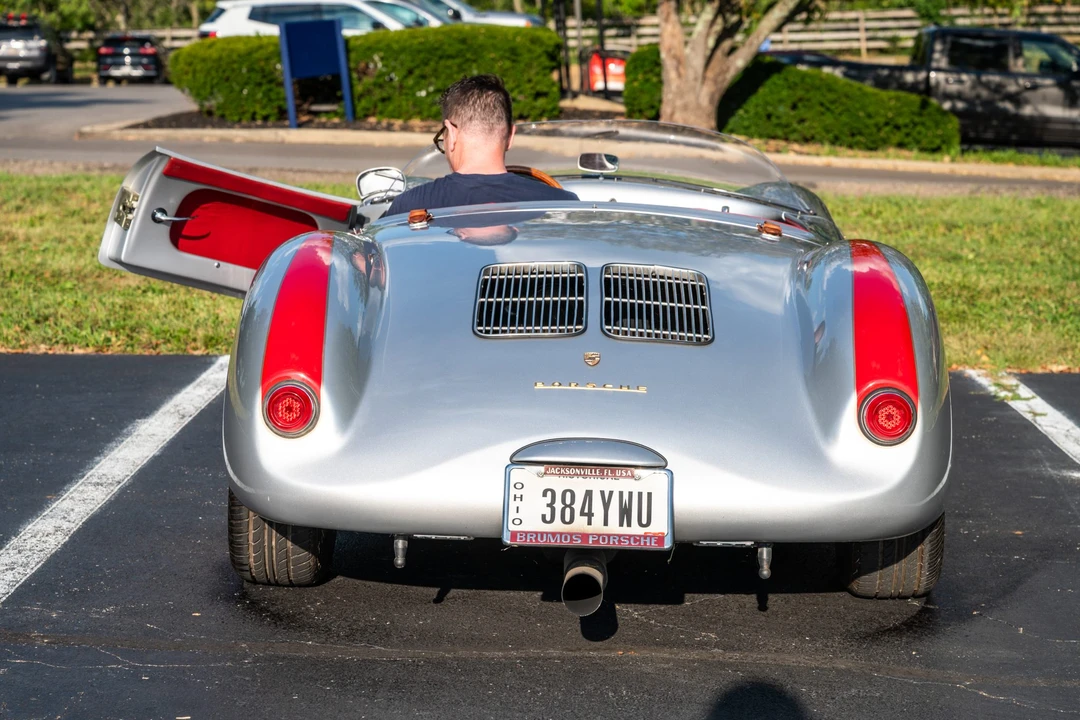 Porsche 550 - Image 14 of 31