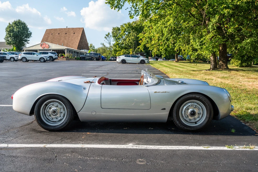 Porsche 550 - Image 4 of 31