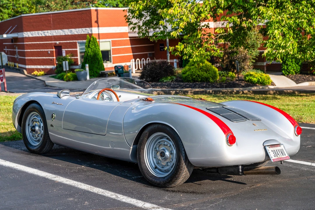 Porsche 550 - Image 7 of 31
