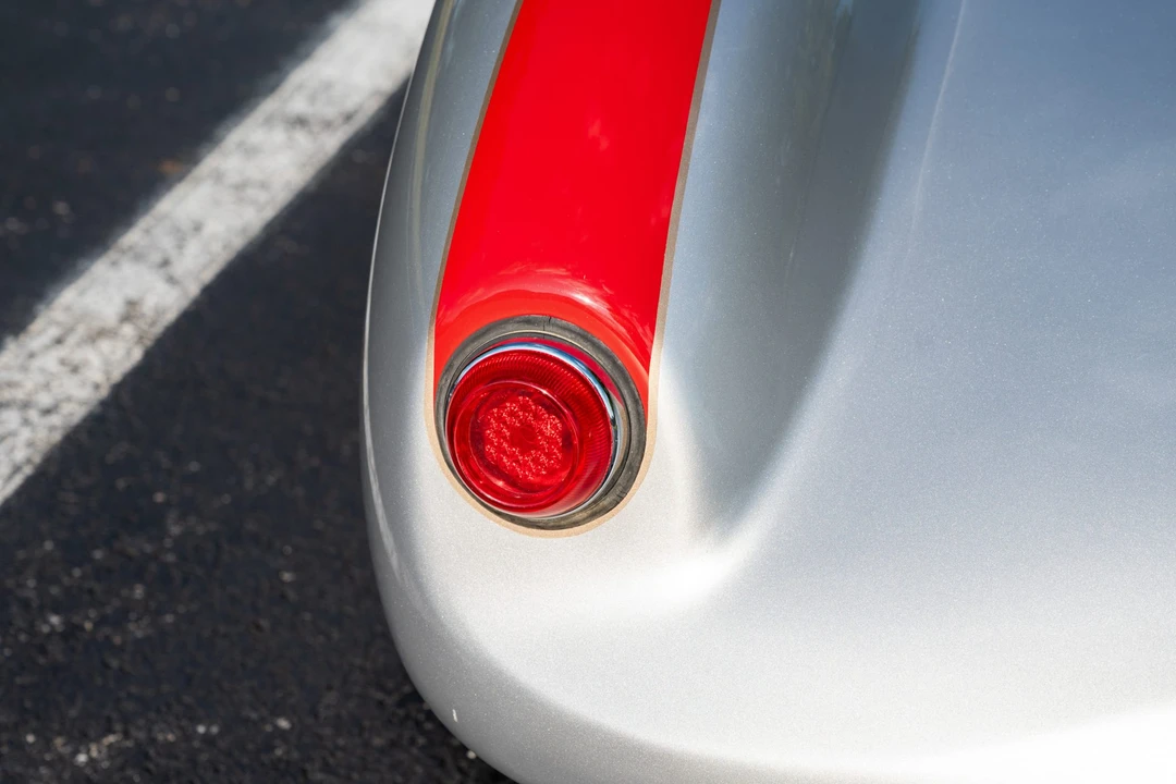 Porsche 550 - Image 17 of 31