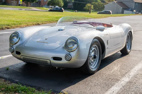 1955 Chamonix 550 Spyder Replica