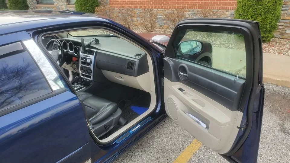 2006 Dodge Charger 6th Gen - Image 15 of 18
