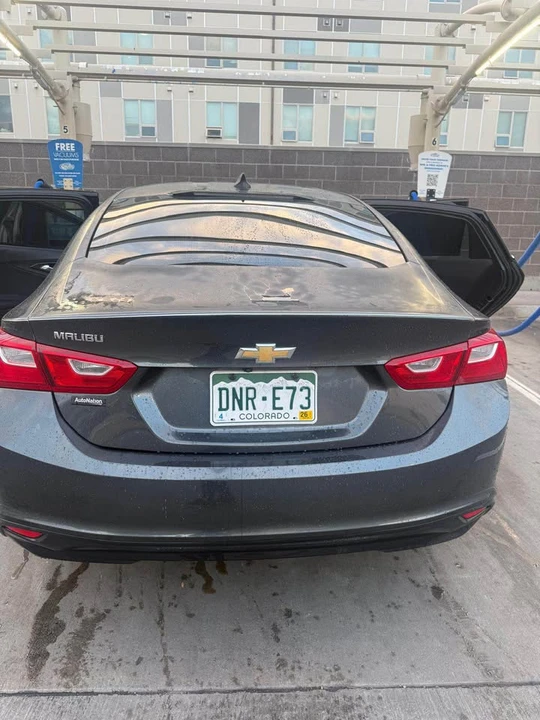 2017 Chevrolet Malibu - Image 4 of 10