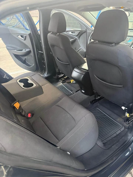 2017 Chevrolet Malibu - Image 6 of 10