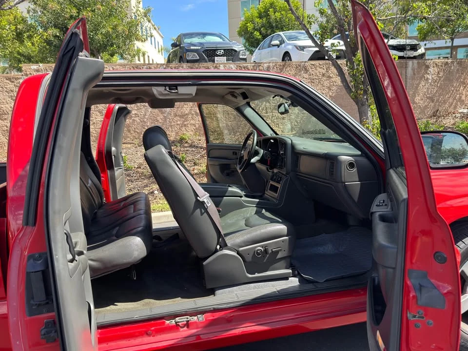 2004 Chevrolet Silverado 1st Gen - Image 9 of 10
