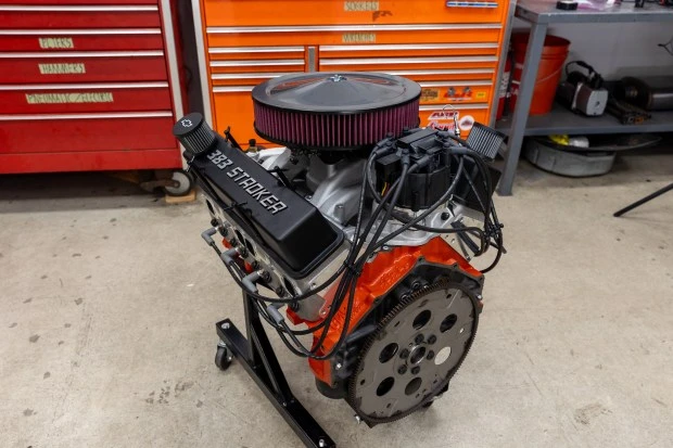 Parts & Memorabilia Engines - Image 5 of 5