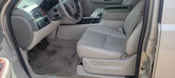 2007 Chevrolet Avalanche - Image 7 of 14