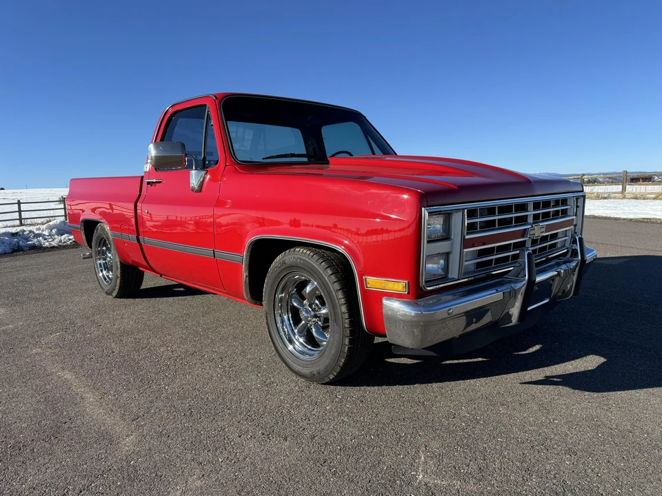 1987 GMC C/K 3rd Gen - Image 3 of 31