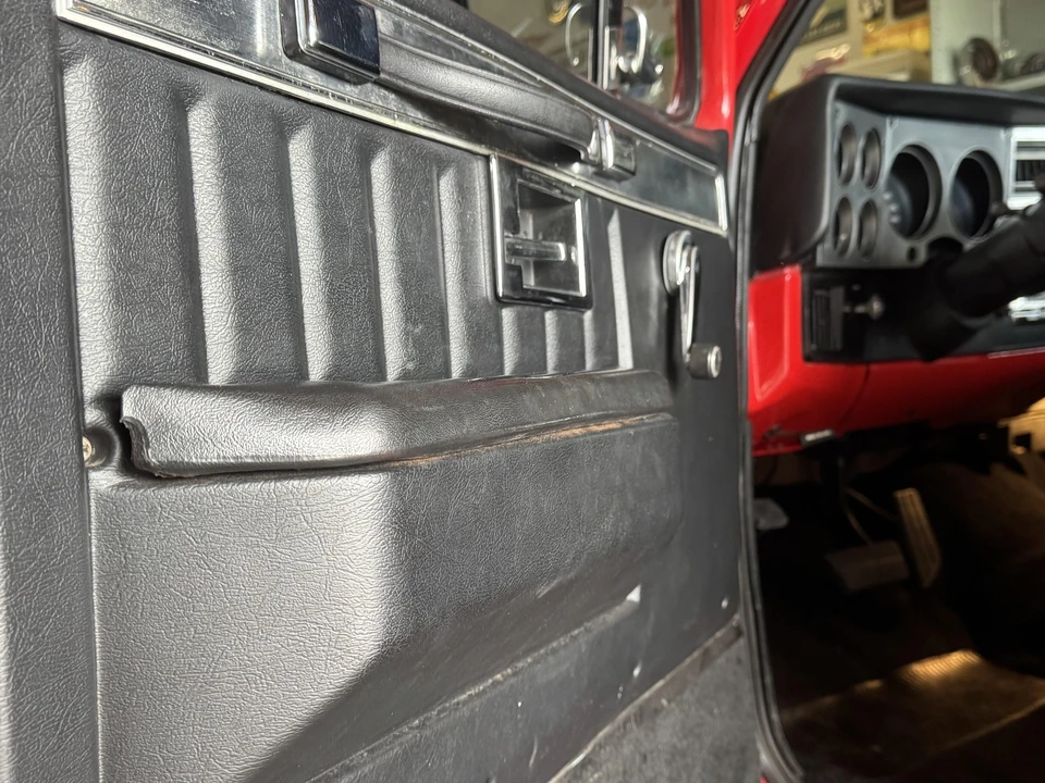 1987 GMC C/K 3rd Gen - Image 18 of 31