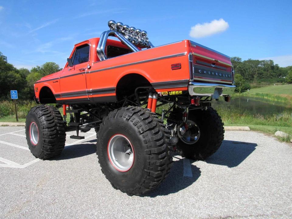 Chevrolet C/K 2nd Gen - Image 14 of 31
