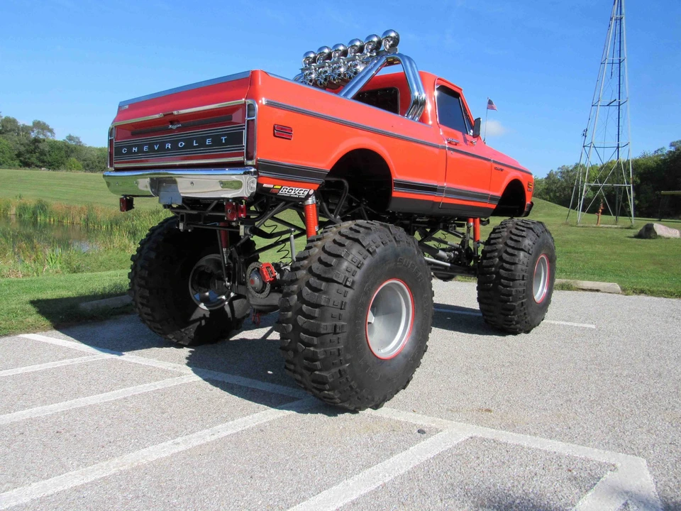 Chevrolet C/K 2nd Gen - Image 11 of 31
