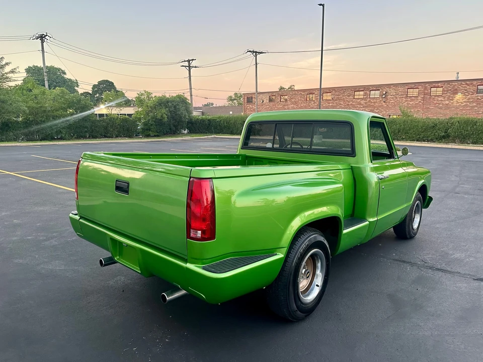 Chevrolet C/K 2nd Gen - Image 14 of 31