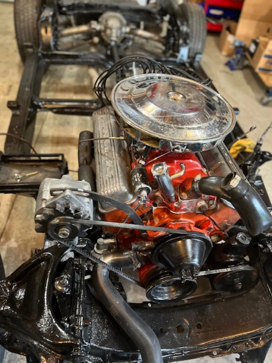 Parts & Memorabilia Engines - Image 23 of 31