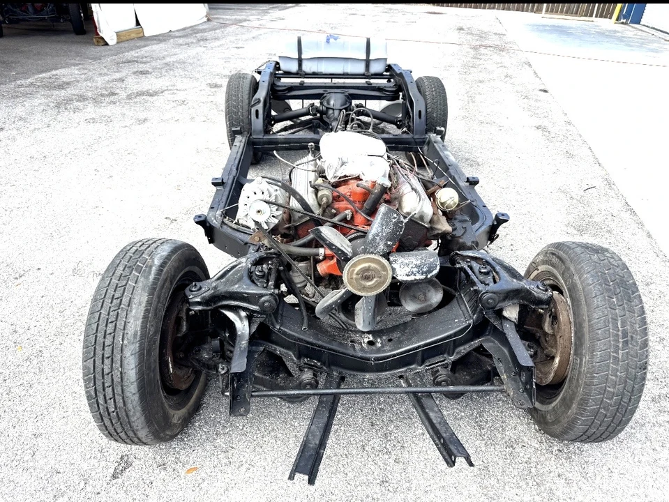 Parts & Memorabilia Rolling Chassis - Image 3 of 31