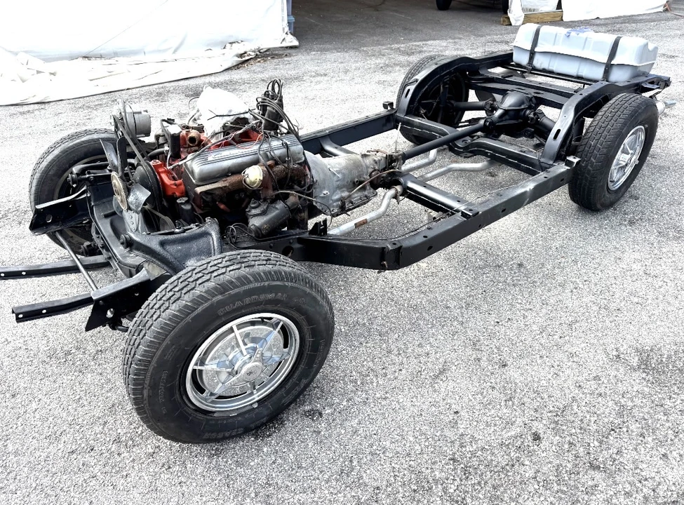 Parts & Memorabilia Rolling Chassis - Image 2 of 31