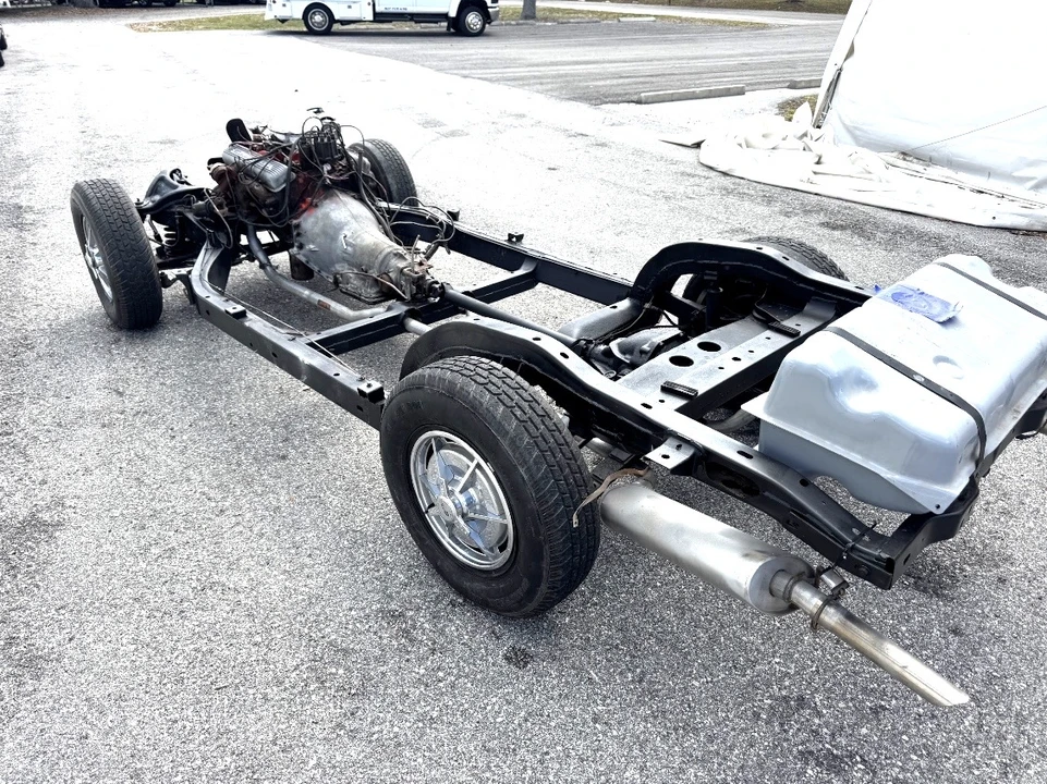 Parts & Memorabilia Rolling Chassis - Image 6 of 31