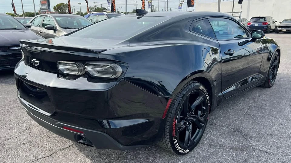 2022 Chevrolet Camaro 6th Gen - Image 5 of 10