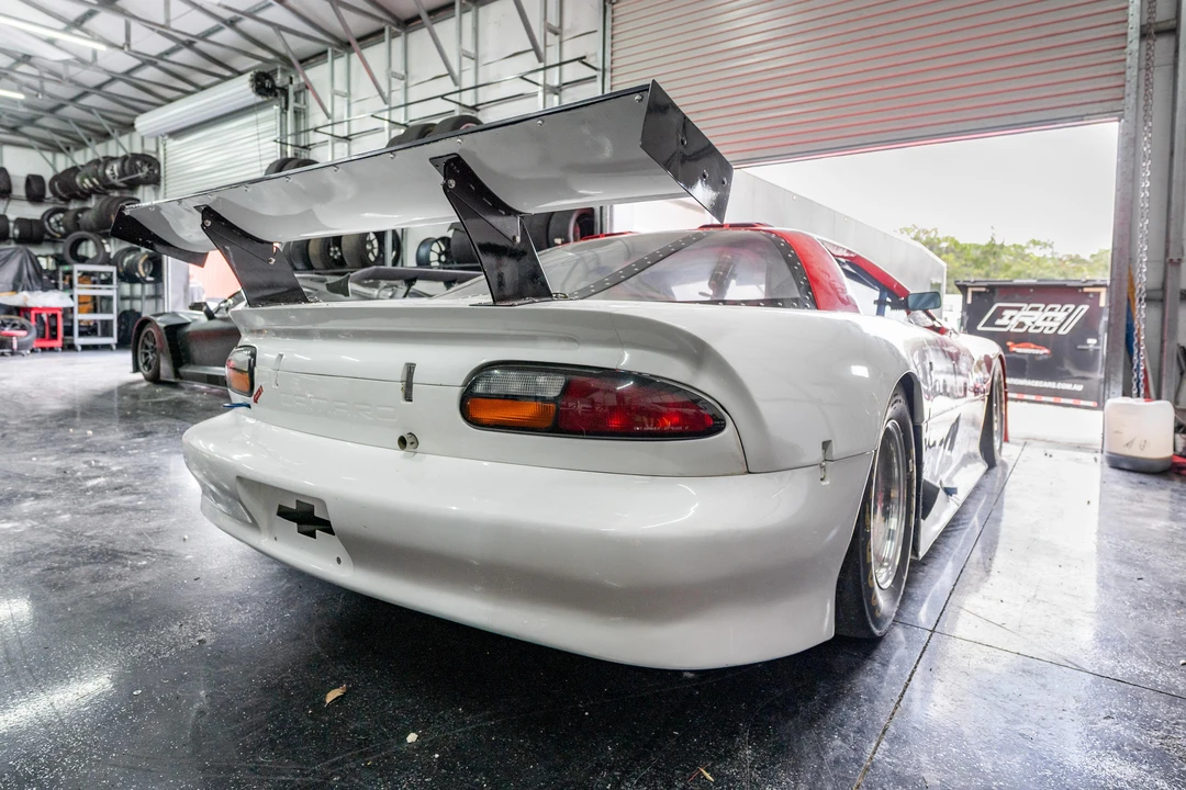 2000 Chevrolet Camaro 4th Gen - Image 8 of 31