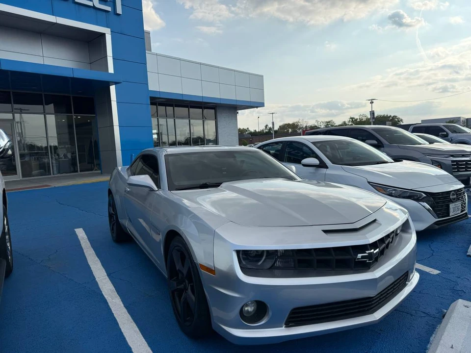 2011 Chevrolet Camaro SS 5th Gen - Image 2 of 10