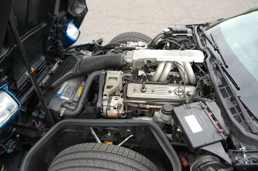 1991 Chevrolet Corvette C4 - Image 19 of 24