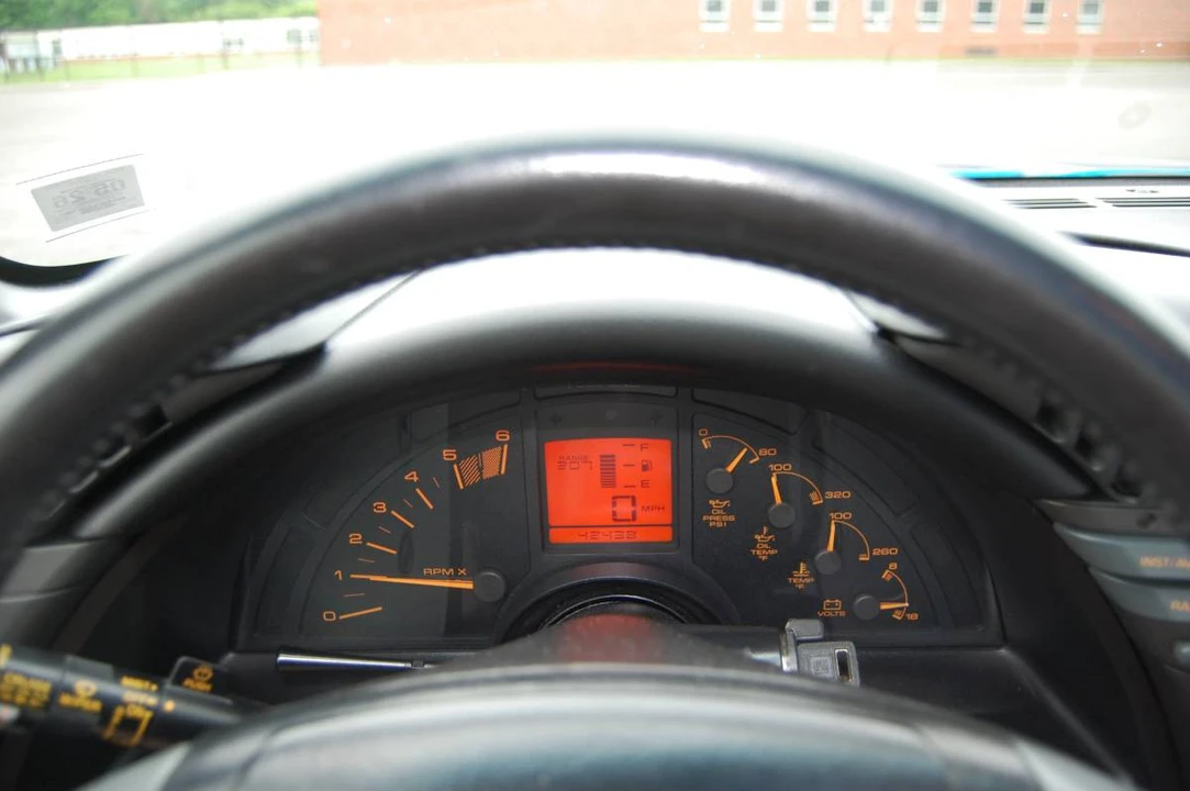 1991 Chevrolet Corvette C4 - Image 18 of 24
