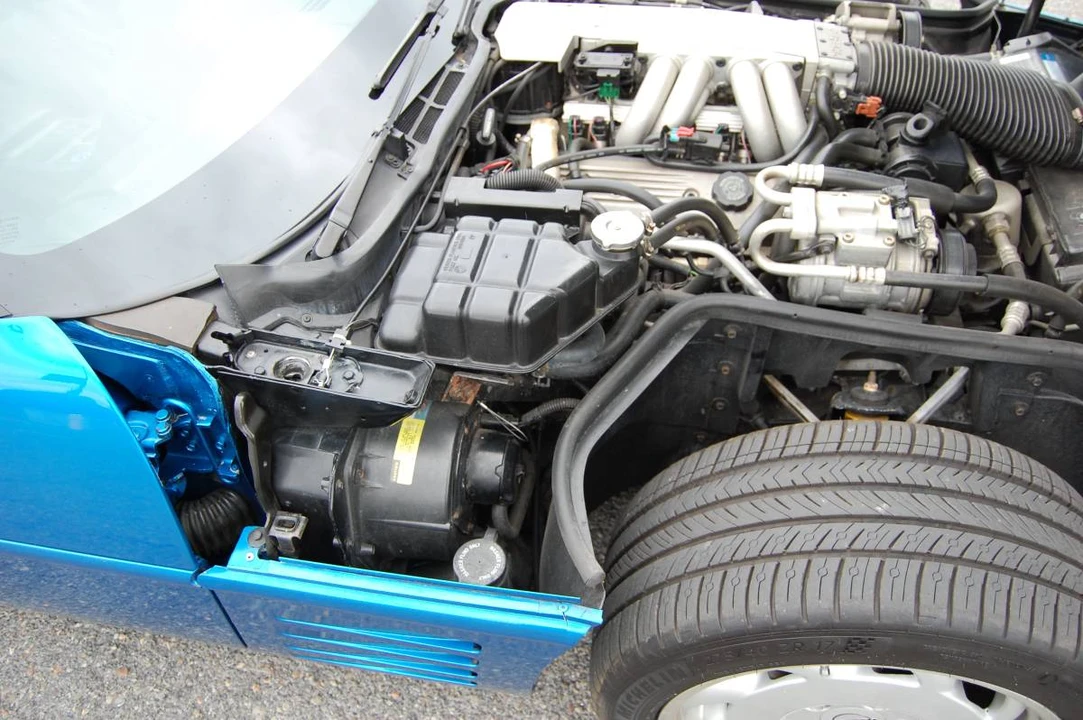 1991 Chevrolet Corvette C4 - Image 21 of 24
