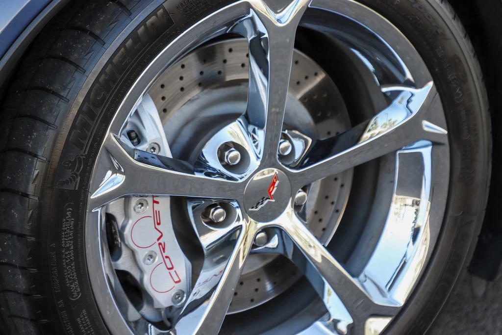 2011 Chevrolet Corvette C6 - Image 19 of 31