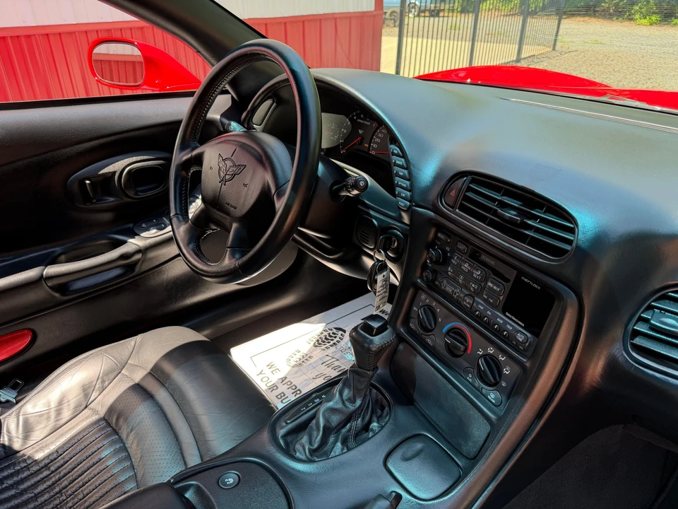 1997 Chevrolet Corvette C5 - Image 15 of 31