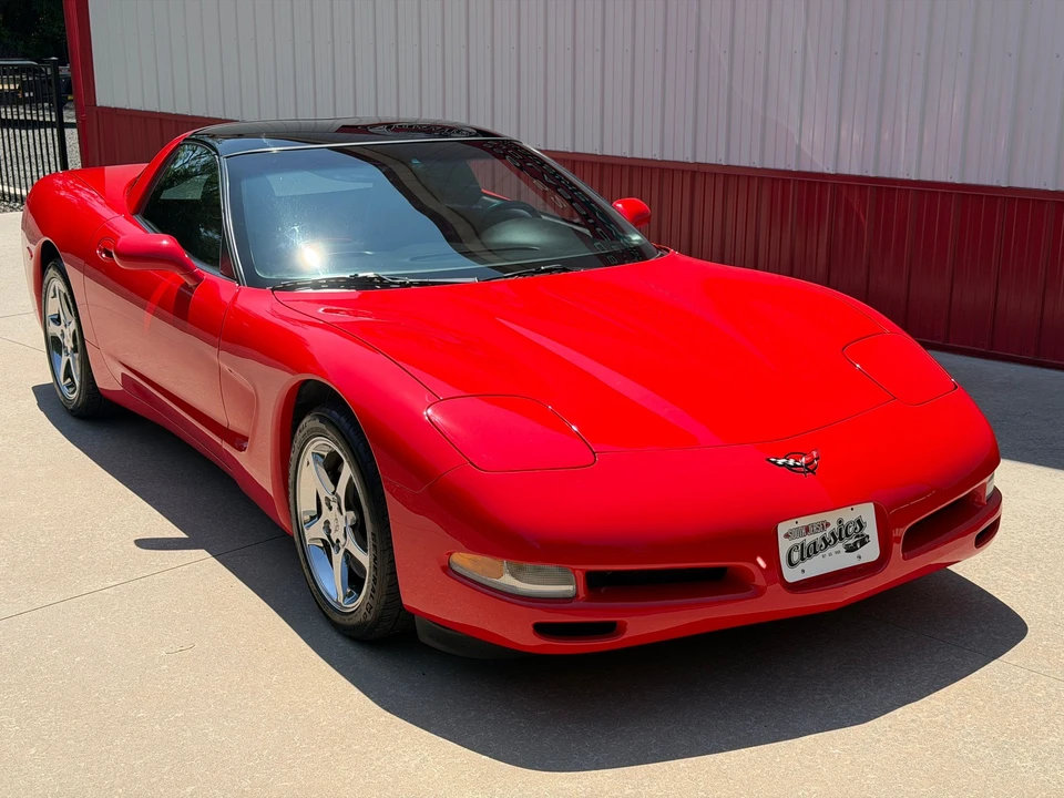 1997 Chevrolet Corvette C5 - Image 2 of 31