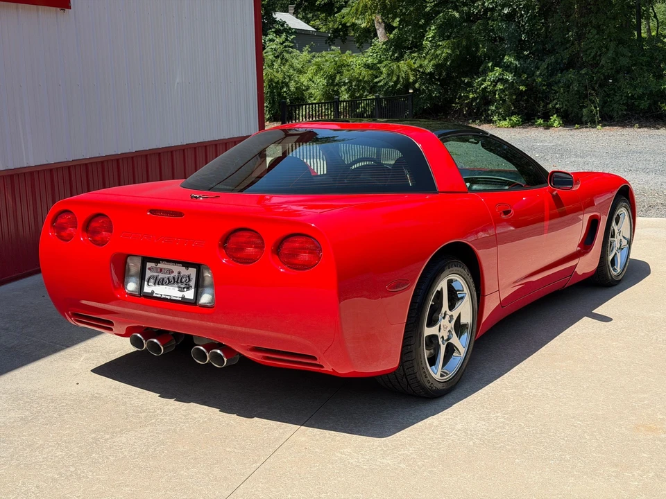 1997 Chevrolet Corvette C5 - Image 8 of 31