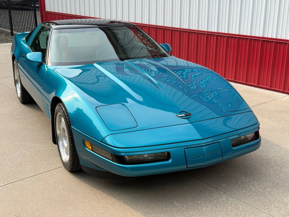 1992 Chevrolet Corvette C4 - Image 3 of 31
