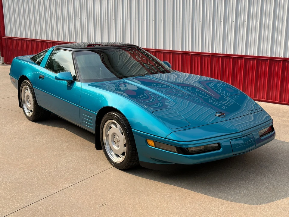 1992 Chevrolet Corvette C4 - Image 13 of 31