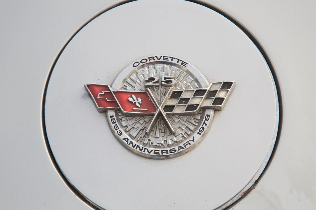 Chevrolet Corvette C3 - Image 8 of 9