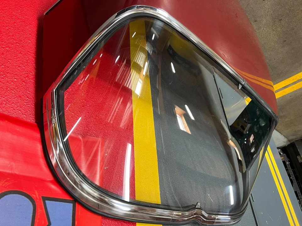 Parts & Memorabilia Bodywork - Image 5 of 31