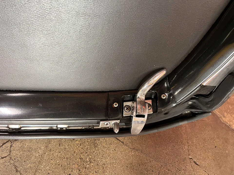 Parts & Memorabilia Bodywork - Image 12 of 31