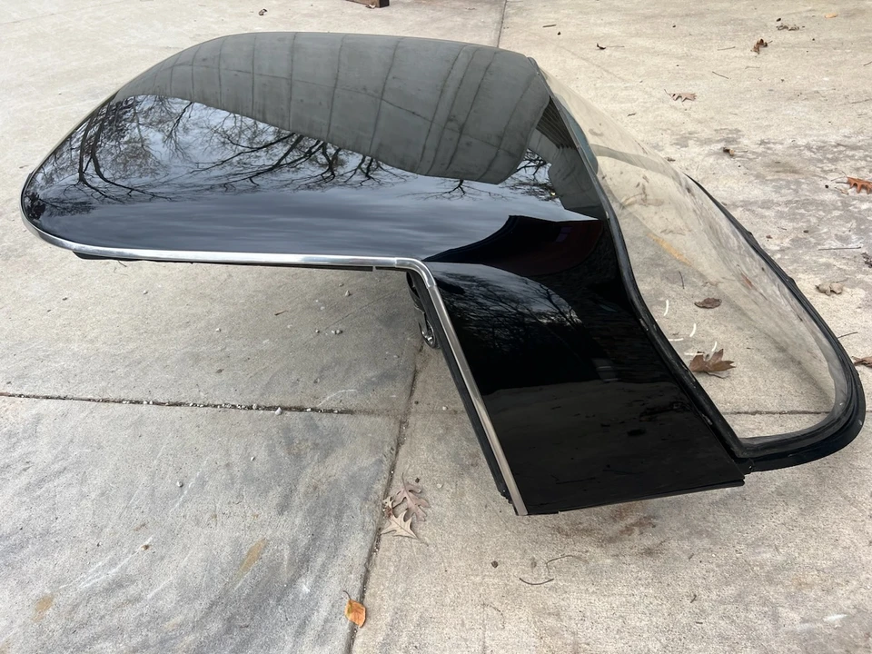 Parts & Memorabilia Bodywork - Image 2 of 23