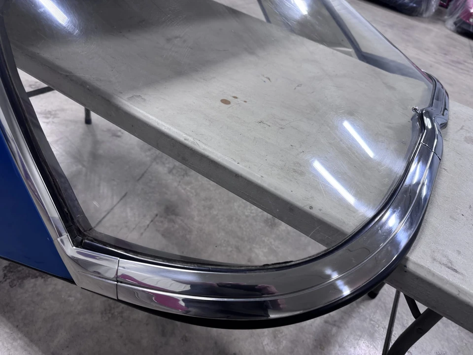 Parts & Memorabilia Bodywork - Image 19 of 21