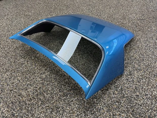 Parts & Memorabilia Bodywork - Image 2 of 3