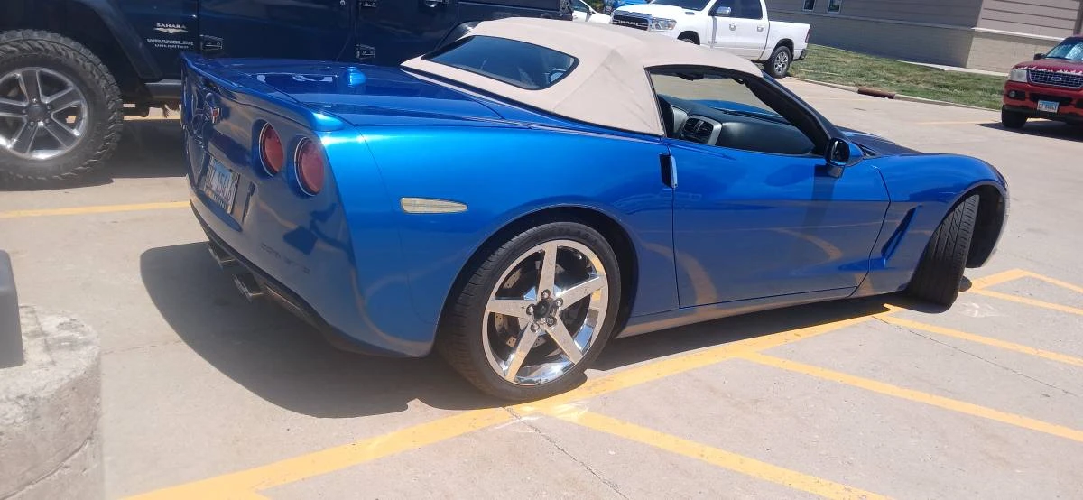 2005 Chevrolet Corvette C6 - Image 2 of 4
