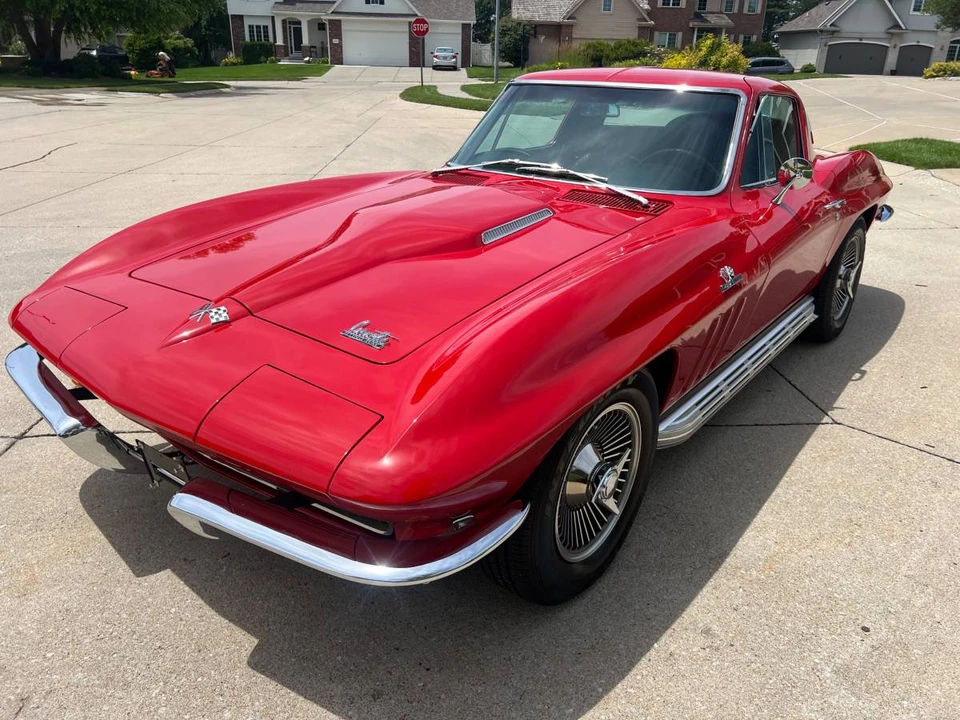 1966 Chevrolet Corvette C2 427 - Image 3 of 18