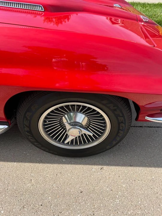 1966 Chevrolet Corvette C2 427 - Image 7 of 18
